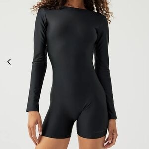 Outdoor Voices Beam 3.5 Bodysuit Black Size Small